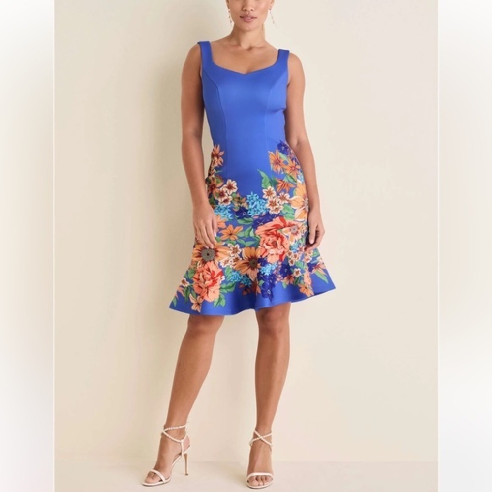 VENUS Asymmetric Ruffle Hem Voyage Bouquet Border Floral Dress